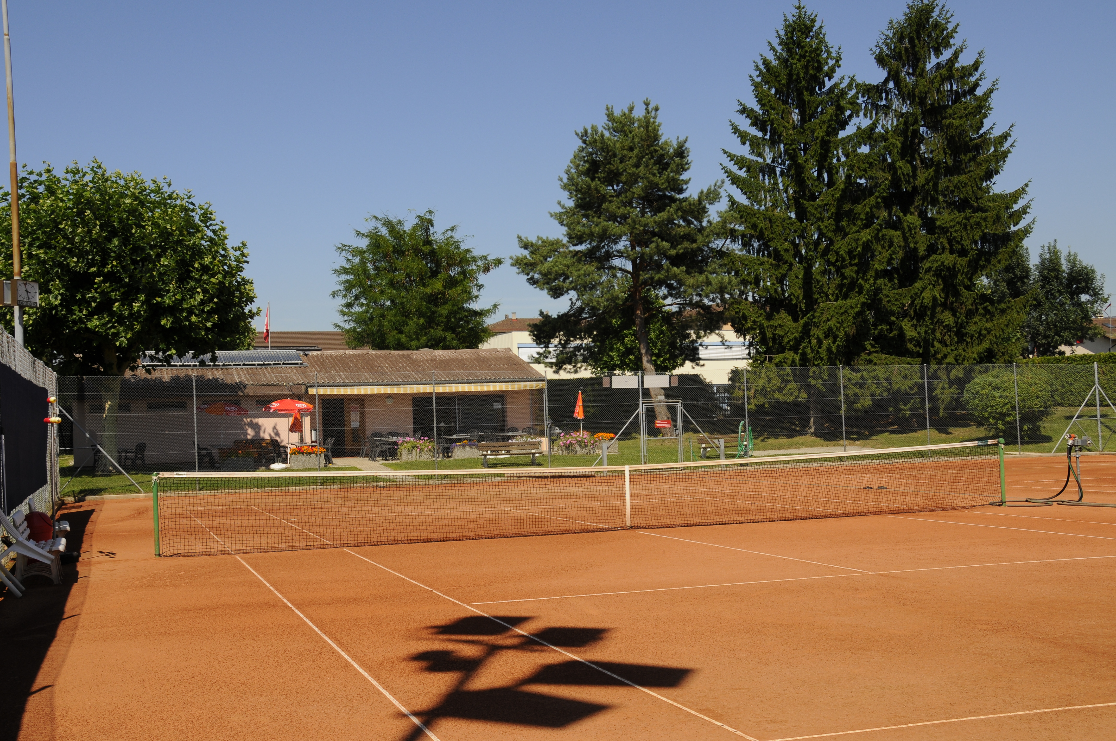 Courts et club house 2009